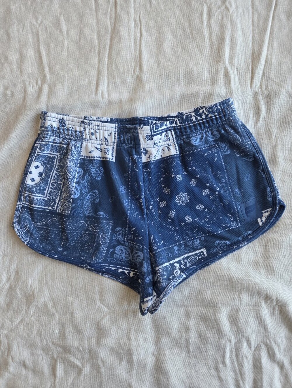 Fabletics Blue Bandana Paisley Print Athletic Lounge Shorts XS